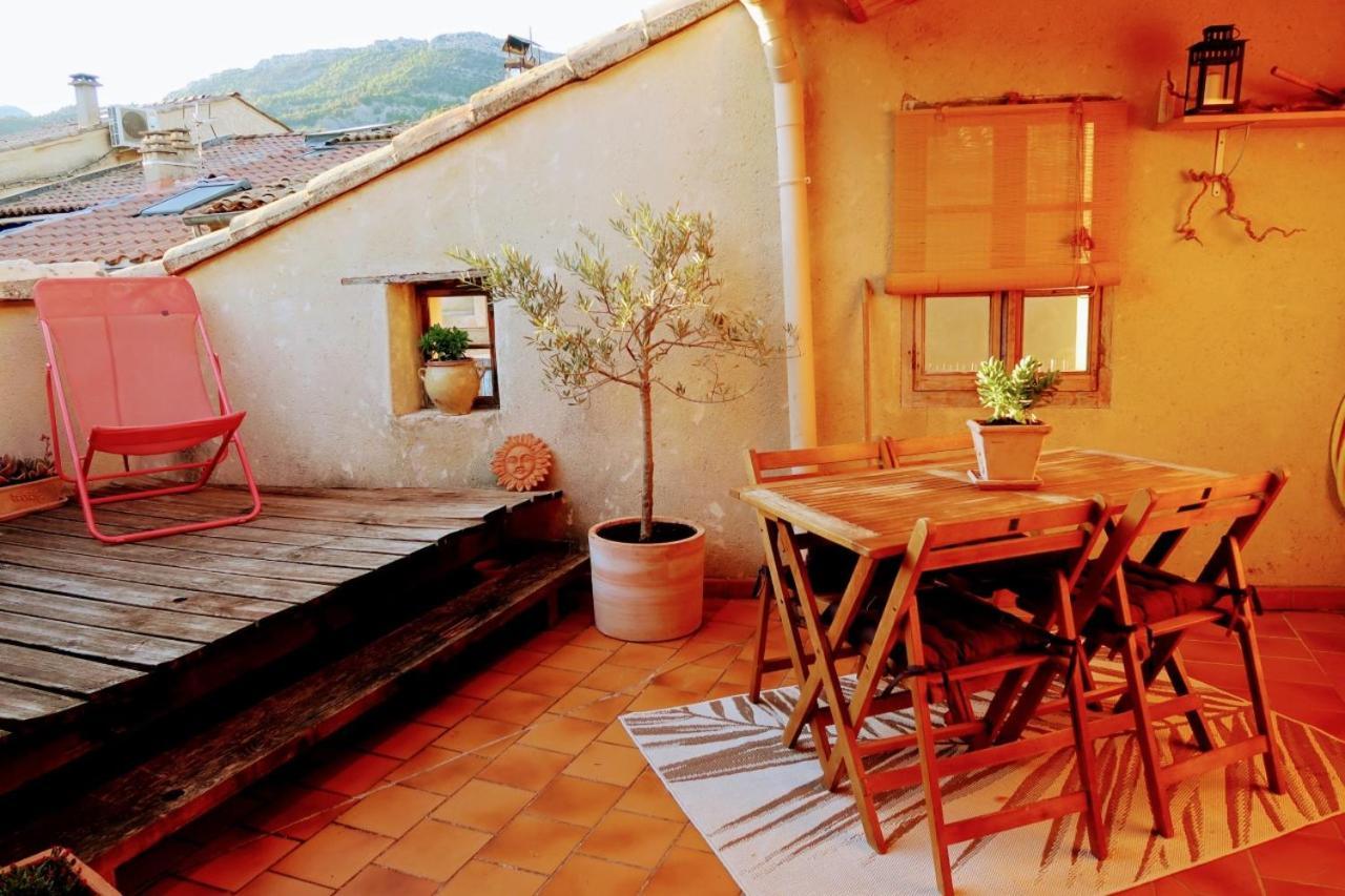 La Terrasse D'Olea, Au Coeur Du Village Бюи-ле-Баронь Экстерьер фото